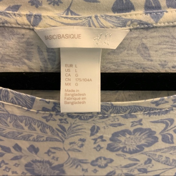 SOLD - Basic Tee - Picture 2 of 5